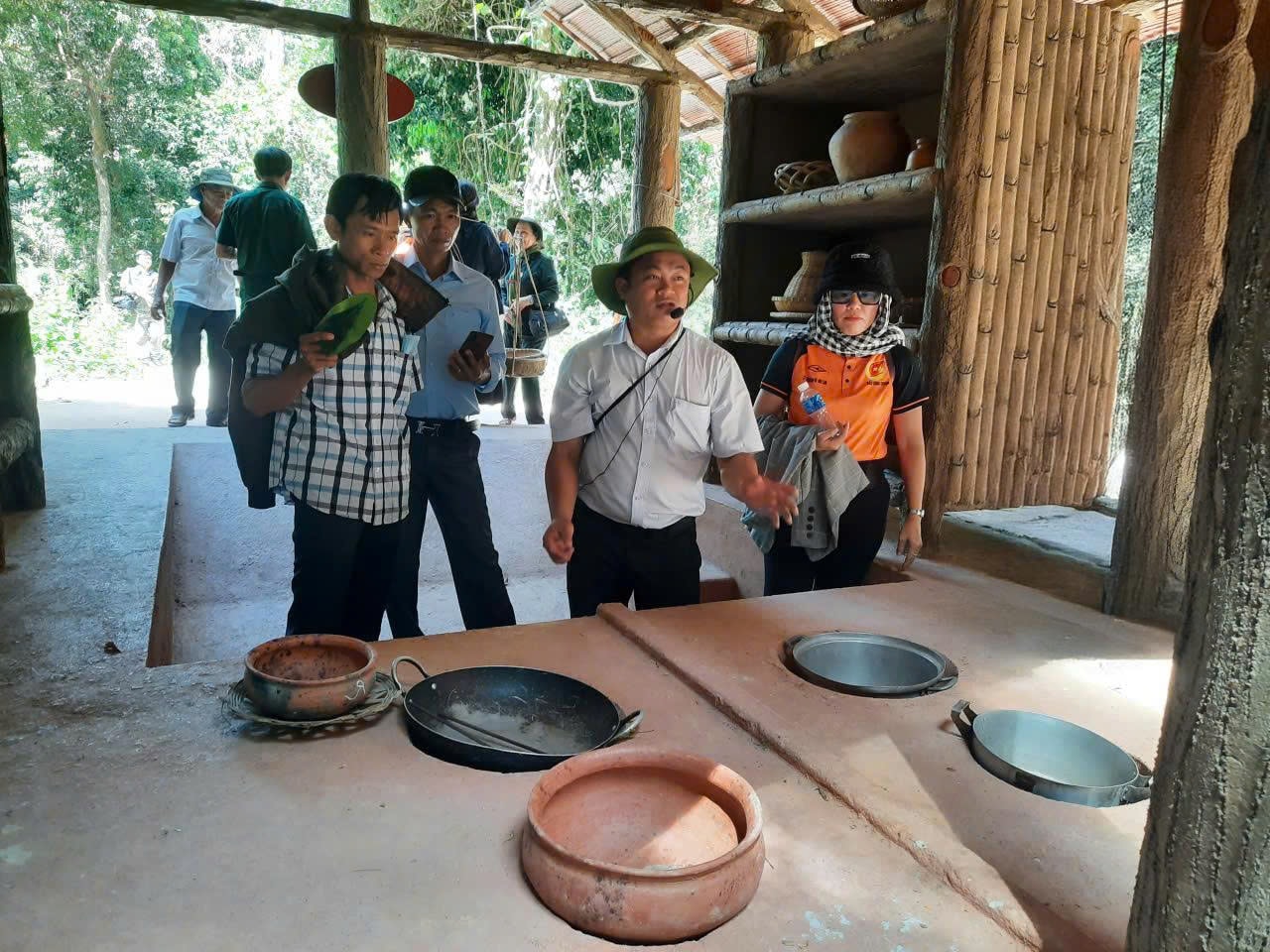 Khu di tích Căn cứ Sa Lôn (Lâm Đồng): Nên đến một lần trên cung đường du lịch rừng - biển