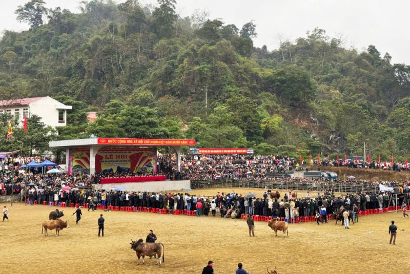 Cao Bằng: Thúc đẩy phát triển du lịch thông qua các lễ hội văn hóa dân tộc