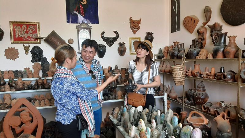 Ninh Thuận: Gốm Bàu Trúc “thăng hoa” nhờ du lịch