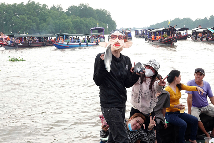 Rộn ràng lễ hội đầu năm ở Cần Thơ