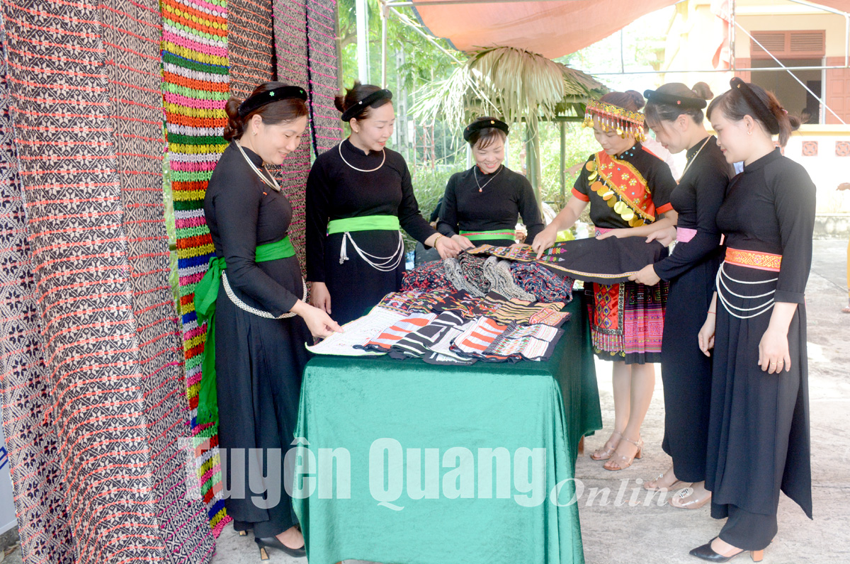 Tuyên Quang: Phát triển nghề truyền thống, làng nghề gắn với du lịch