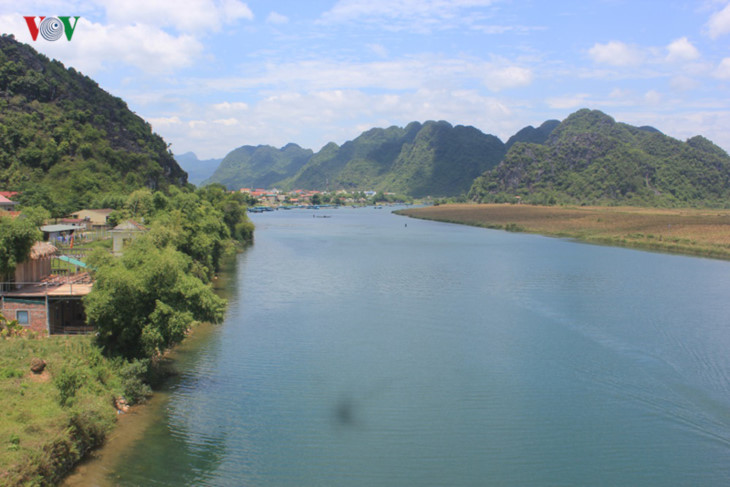 Du lịch hoài niệm trên đường Trường Sơn huyền thoại