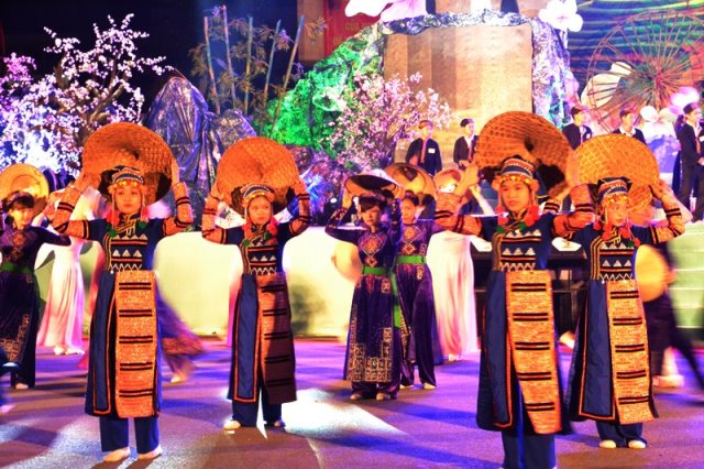Ngày hội Văn hóa,Thể thao và Du lịch các dân tộc vùng Tây Bắc 