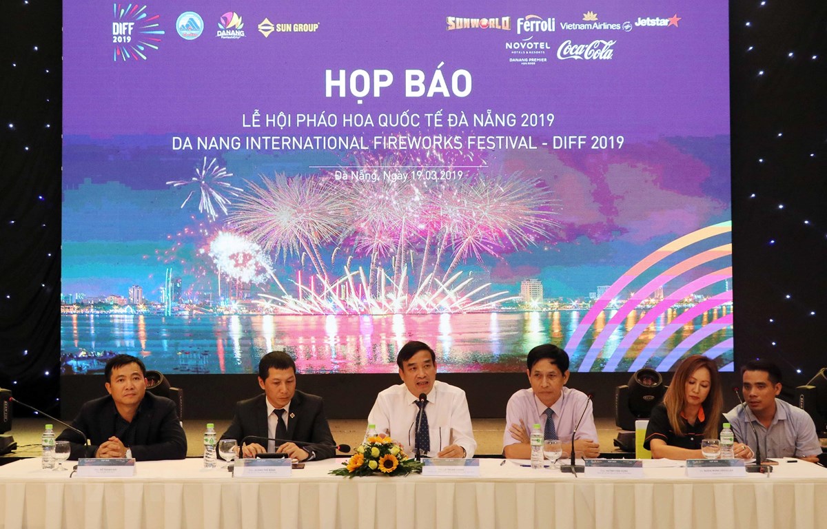 Lễ hội pháo hoa quốc tế Đà Nẵng: Những dòng sông kể chuyện